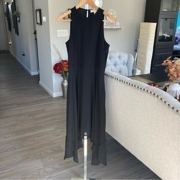 💋NWT Michael kors sharkbite hem maxi black cocktail dress 👗 6 - Picture 8 of 16